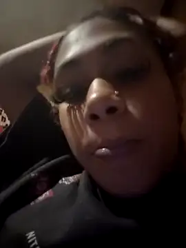 carmelbbyx22 online show from December 22, 3:36 am