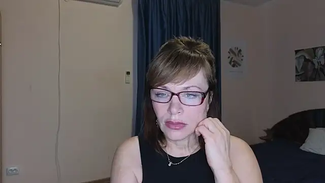 Miss Moren online show from November 23, 10:37 am