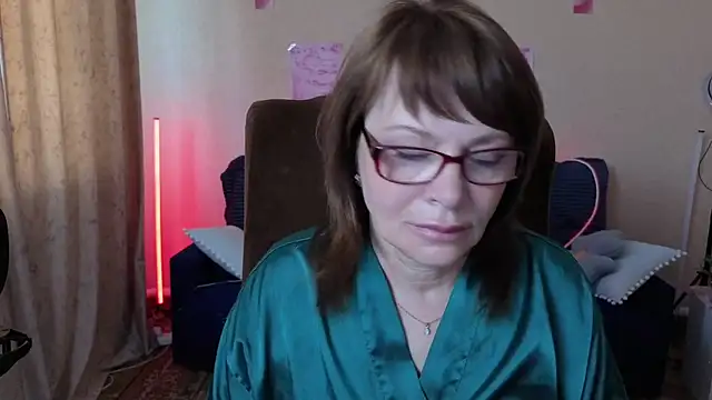 Miss Moren online show from June 28, 5:46 am