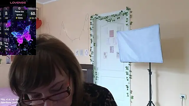 Miss Moren online show from July 1, 4:03 am