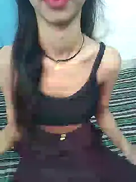 Snapshot of Liza-rani chatting on January 13, 5:33 am Liza-rani online show from January 13, 5:33 am