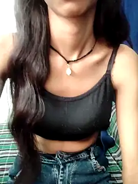 Snapshot of Liza-rani chatting on January 24, 8:34 am Liza-rani online show from January 24, 8:34 am