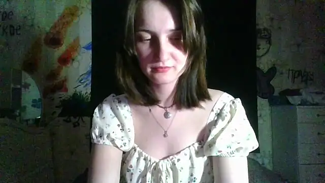 Snapshot of AlexsandraZoomer chatting on December 20, 5:08 pm AlexsandraZoomer online show from December 20, 5:08 pm