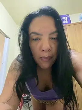 Snapshot of briannaa557 chatting on December 24, 9:50 am briannaa557 online show from December 24, 9:50 am