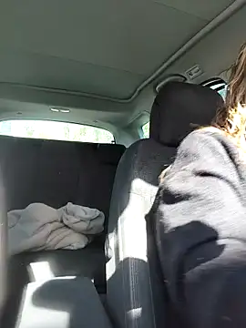 sansan2411 online show from March 17, 11:57 am