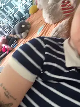 Ema kraus online show from February 15, 6:04 pm