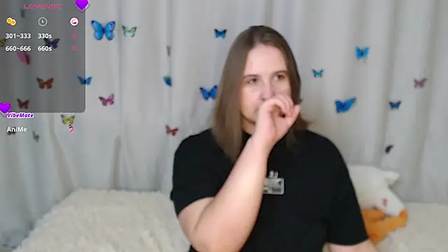 Snapshot of Phantommira chatting on March 19, 8:45 am Phantommira online show from March 19, 8:45 am