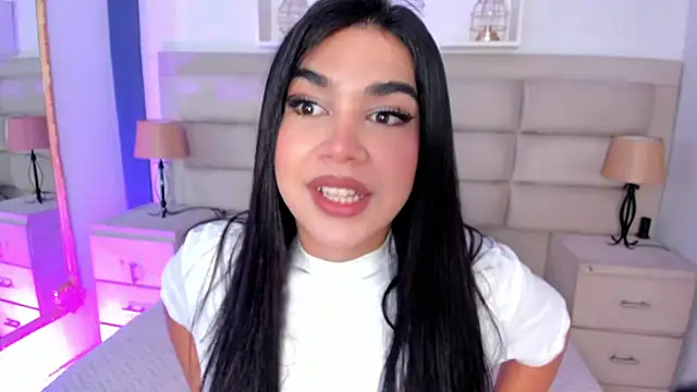 Snapshot of RoseCassie chatting on September 24, 12:41 pm RoseCassie online show from September 24, 12:41 pm