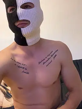 Snapshot of Nar1994kolog chatting on January 11, 3:31 pm Nar1994kolog online show from January 11, 3:31 pm