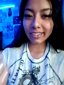 Snapshot of Katta_ossa chatting on February 15, 10:06 pm Katta ossa online show from February 15, 10:06 pm