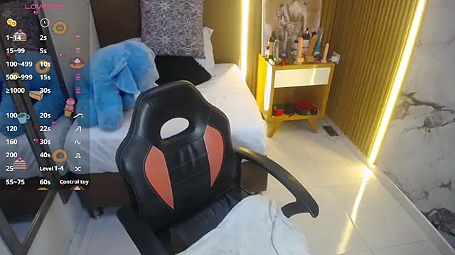 ARYAMORGAN1 online show from November 1, 3:08 am