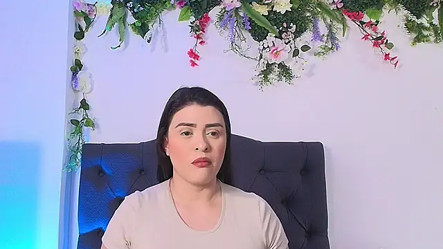 AnikaRomanoff online show from March 18, 12:14 pm