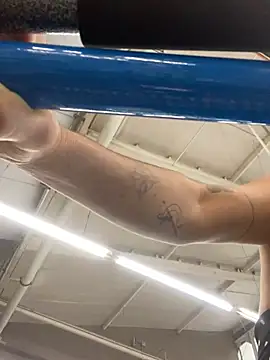 Snapshot of AlejandritaMilano chatting on March 5, 10:17 pm AlejandritaMilano online show from March 5, 10:17 pm