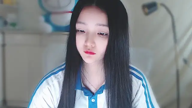 xiao-xiao-D online show from February 8, 12:39 pm