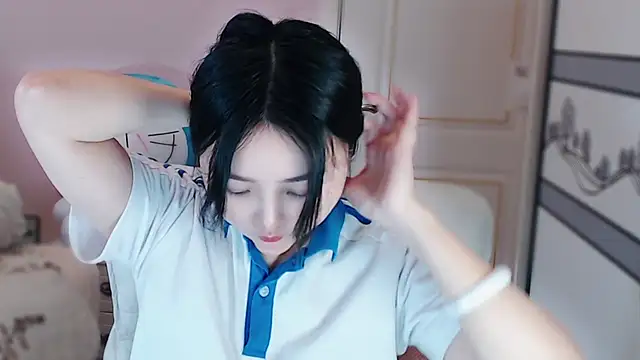 xiao-xiao-D online show from March 12, 4:51 am