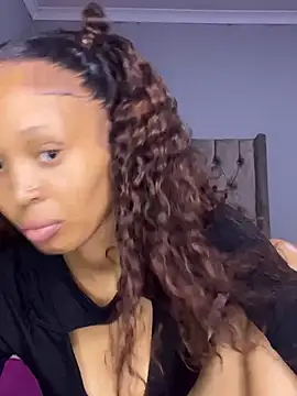 CuteMellow2k online show from December 18, 10:13 pm