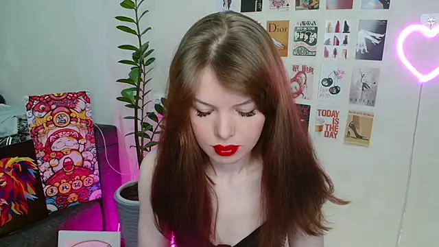 Snapshot of u_mistress_Anna chatting on September 18, 6:59 am u mistress Anna online show from September 18, 6:59 am