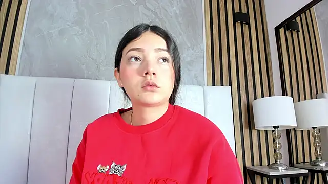 Samantha Good online show from December 5, 12:25 pm