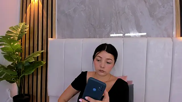 Snapshot of Samantha_Good chatting on June 28, 12:00 pm Samantha Good online show from June 28, 12:00 pm