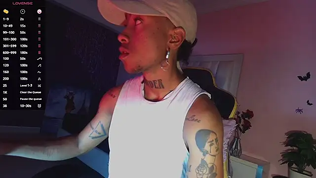 Snapshot of JhonyMiller_ chatting on October 23, 4:39 pm JhonyMiller online show from October 23, 4:39 pm