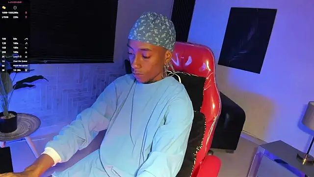 Snapshot of JhonyMiller_ chatting on October 31, 7:48 pm JhonyMiller online show from October 31, 7:48 pm