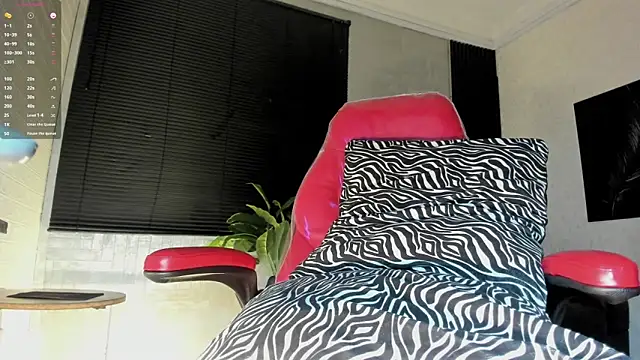 Snapshot of JhonyMiller_ chatting on November 22, 7:57 pm JhonyMiller online show from November 22, 7:57 pm