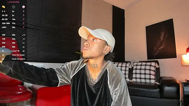 JhonyMiller  online show from February 25, 8:29 pm