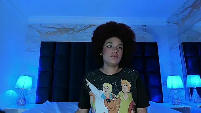 loladupont online show from February 20, 3:03 am