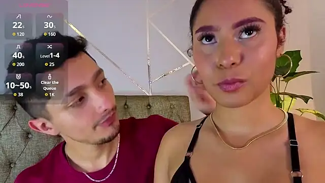 charlottee white online show from June 12, 9:03 pm