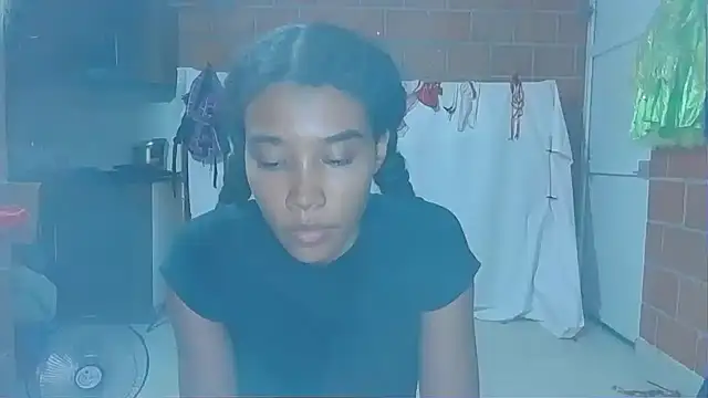 kattyandericc online show from October 29, 3:20 am