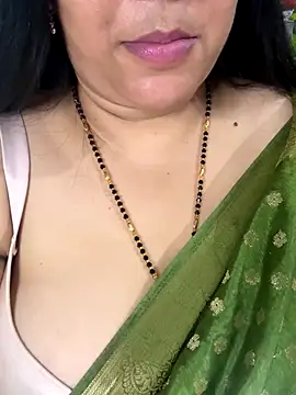 FlatVincy4 online show from November 2, 4:42 pm