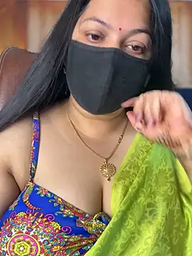 FlatVincy4 online show from April 26, 4:32 am