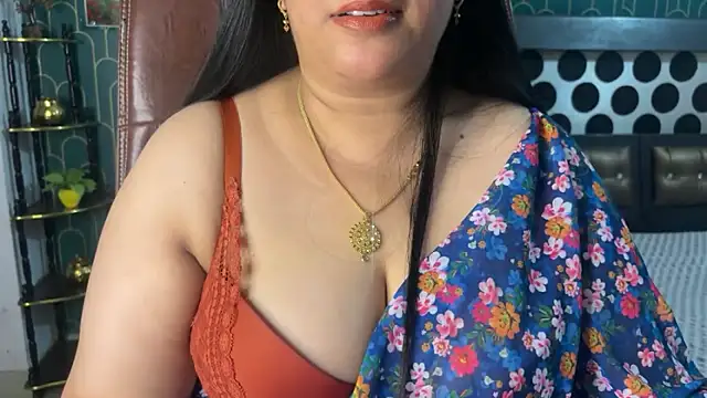 Snapshot of FlatVincy4 chatting on May 16, 7:27 am FlatVincy4 online show from May 16, 7:27 am