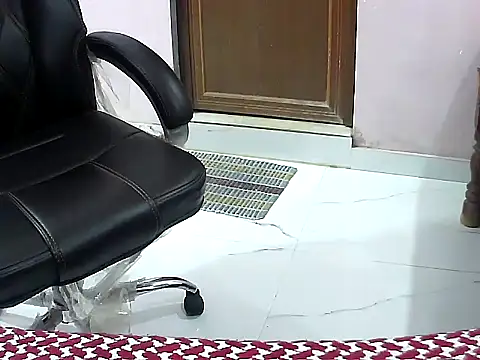 Snapshot of telugu_indhu_0001 chatting on June 4, 6:47 pm telugu indhu 0001 online show from June 4, 6:47 pm