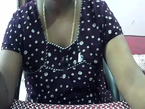 Snapshot of telugu_indhu_0001 chatting on June 11, 5:55 pm telugu indhu 0001 online show from June 11, 5:55 pm