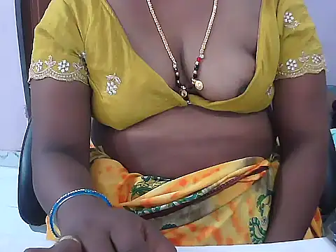 Snapshot of telugu_indhu_0001 chatting on June 28, 2:01 pm telugu indhu 0001 online show from June 28, 2:01 pm
