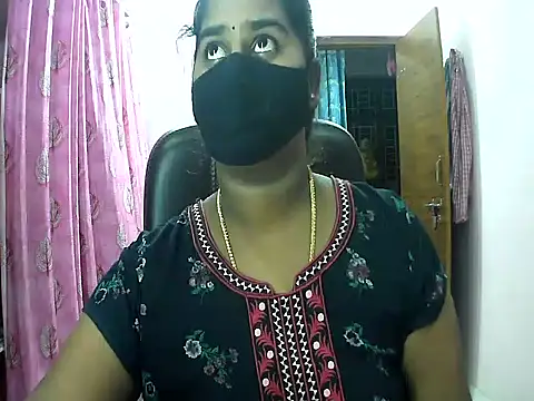 Snapshot of telugu_indhu_0001 chatting on August 2, 2:48 pm telugu indhu 0001 online show from August 2, 2:48 pm