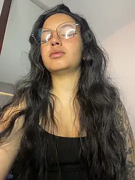 Snapshot of Rosita_forever_ chatting on June 22, 2:03 pm Rosita forever online show from June 22, 2:03 pm
