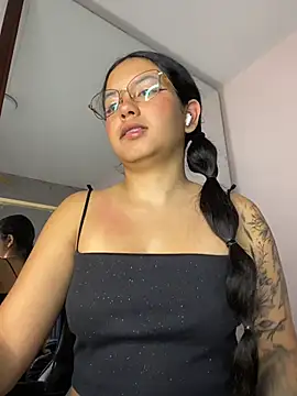 Snapshot of Rosita_forever_ chatting on June 26, 3:38 pm Rosita forever online show from June 26, 3:38 pm