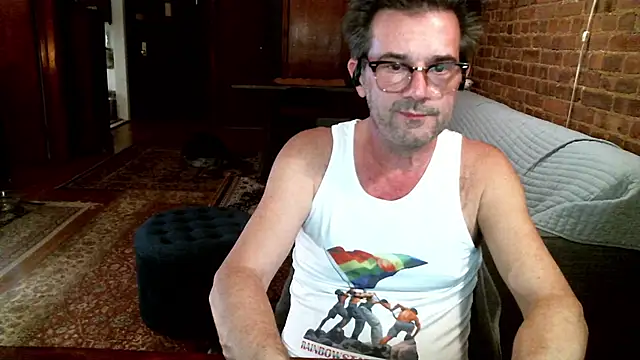 Johnny Bottoms online show from March 18, 12:03 am