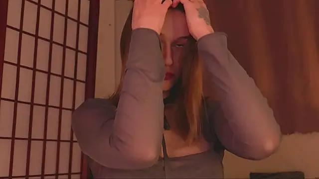 Snapshot of Hina__Derry chatting on December 22, 1:44 pm Hina Derry online show from December 22, 1:44 pm