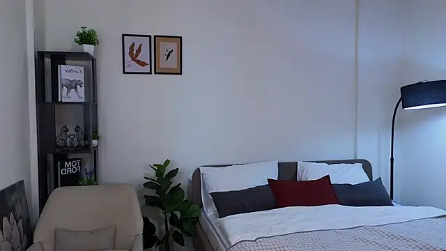 OdeliaGossage online show from March 17, 7:13 am