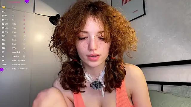 LilianGrindle online show from July 15, 7:41 pm