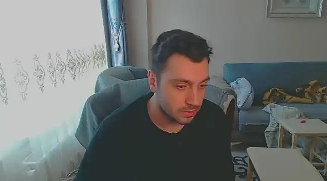 handsomeee04 online show from February 2, 7:09 am