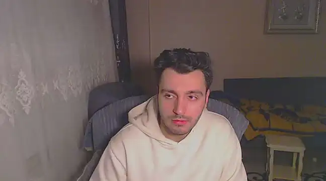 handsomeee04 online show from February 7, 12:20 am