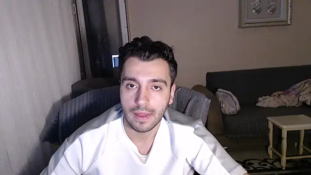 handsomeee04 online show from September 30, 12:59 am