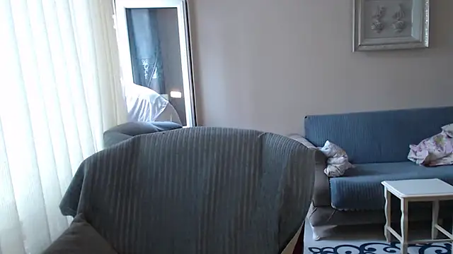 handsomeee04 online show from October 7, 1:41 pm