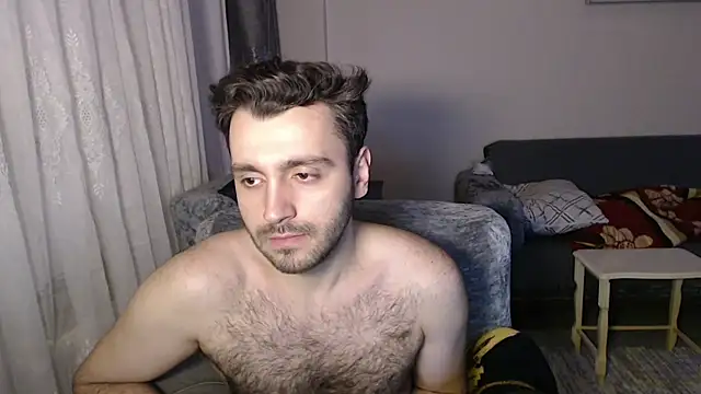 handsomeee04 online show from March 7, 9:56 pm