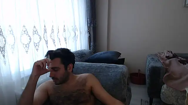 handsomeee04 online show from April 26, 3:59 am