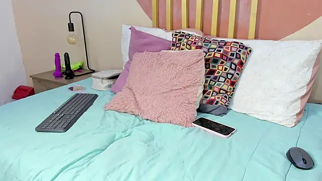 Nicole Angels  online show from May 16, 8:07 pm